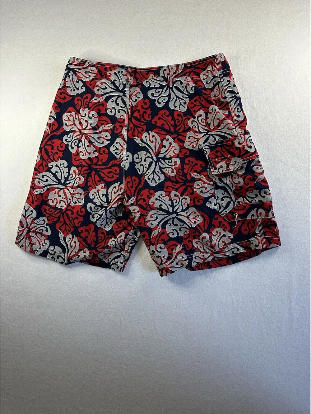 Y2K Sideout Men’s Swimming Trunks size 33, Blue & Red, Hawaii Vibe